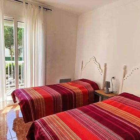 Graciosa Rojo By Interhome Lejlighed