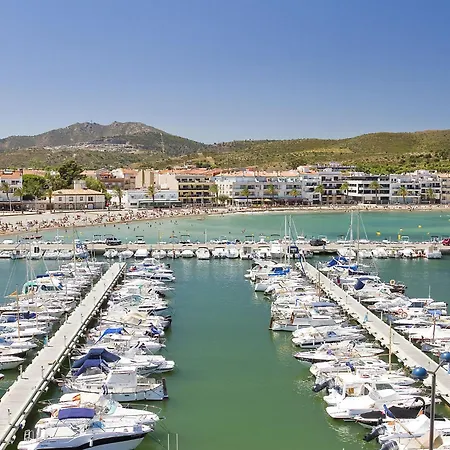 Graciosa Rojo By Interhome Apartment Llanca