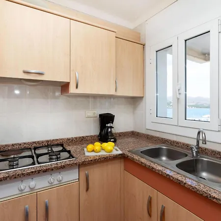 Apartment Graciosa Rojo By Interhome Llanca
