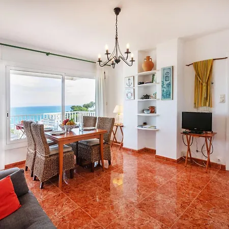 Apartment Graciosa Rojo By Interhome Llanca