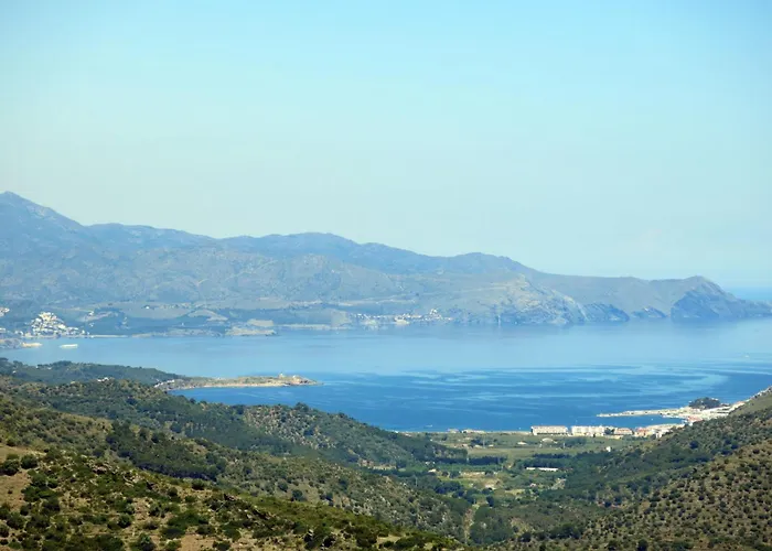 Apartment Graciosa Rojo By Interhome Llanca