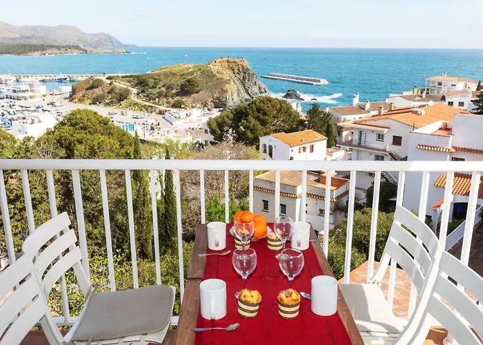 Graciosa Rojo By Interhome Apartment Llanca